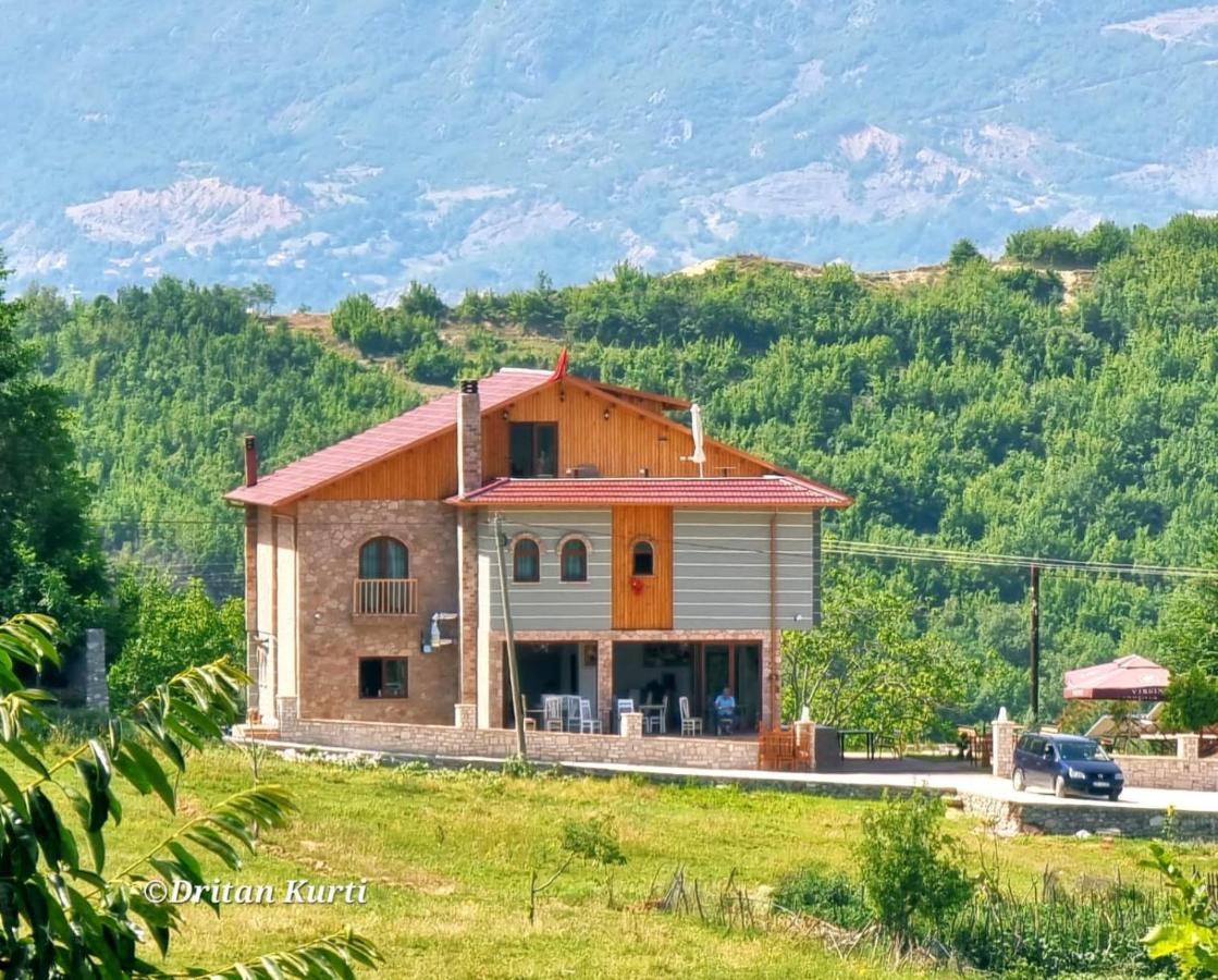 Villa Bujtina Celiku Burrel Exterior foto